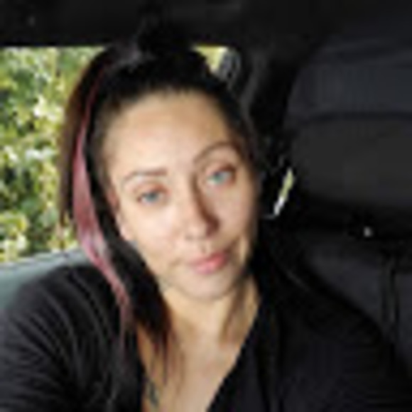 Meet your Posher, Bobbilynn - Picture 1 of 1